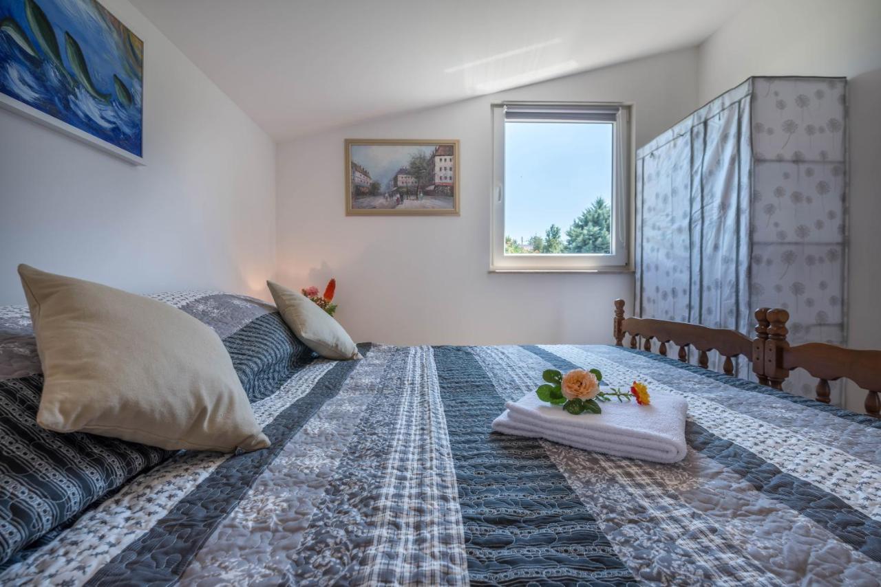 Apartment Radeki Glavica 112B Loborika Exteriér fotografie